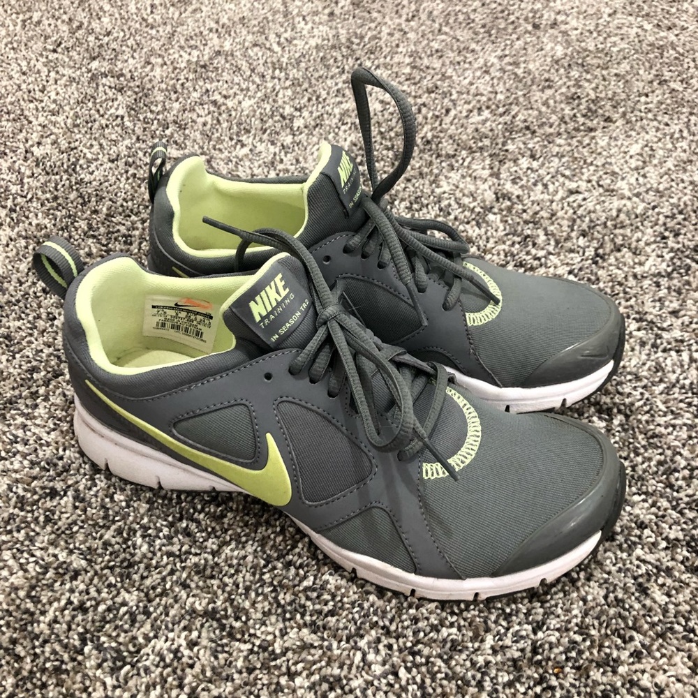 Nike Training In Season TR2 Sneakers (7.5)